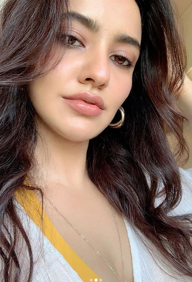 Neha Sharma Instagram Pics